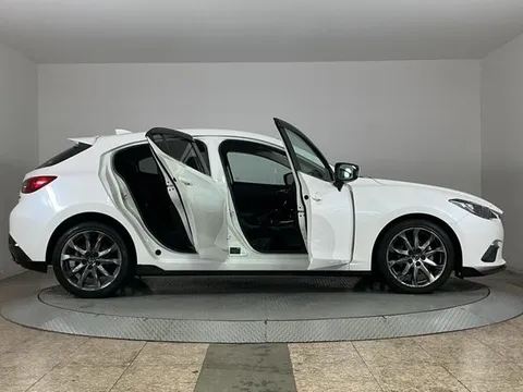 Mazda Axela Sport