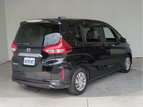 Honda Freed Plus