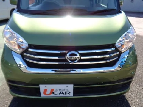 Nissan Dayz Roox