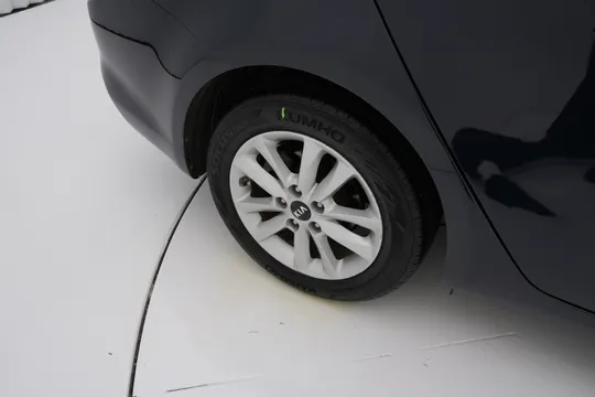 Kia Cerato (K3)