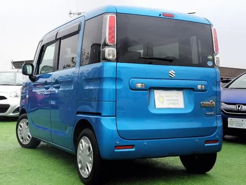 Suzuki Spacia