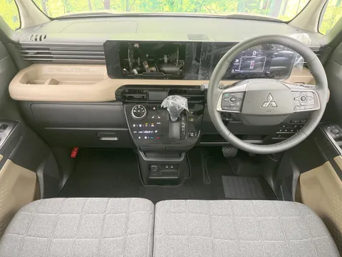 Mitsubishi Delica Mini
