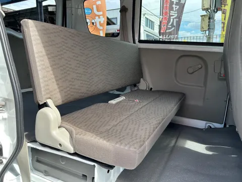 Nissan Clipper