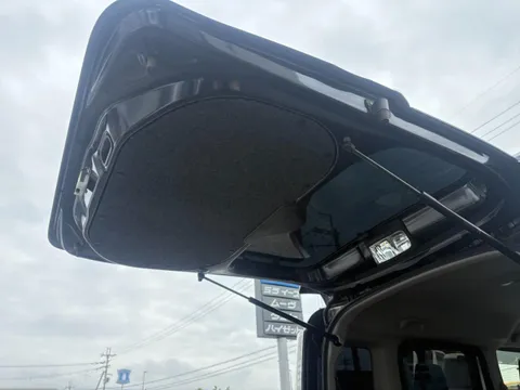 Suzuki Spacia Custom