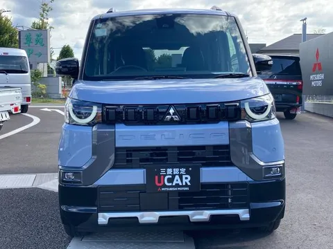 Mitsubishi Delica Mini
