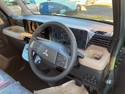 Mitsubishi Delica Mini