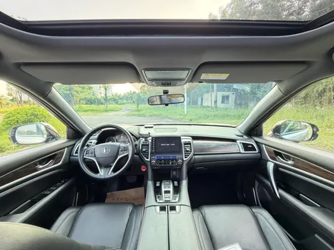 Honda UR-V