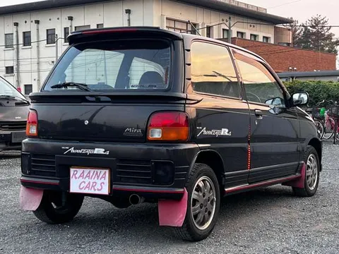 Daihatsu Mira