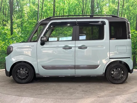 Suzuki Spacia Gear