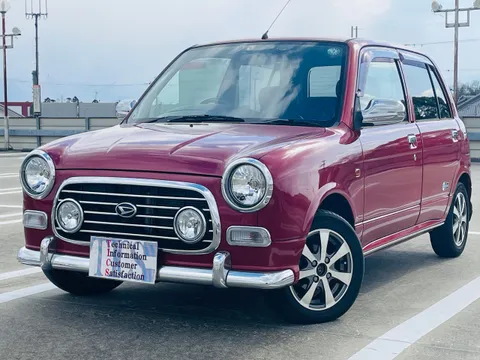 Daihatsu Mira Gino
