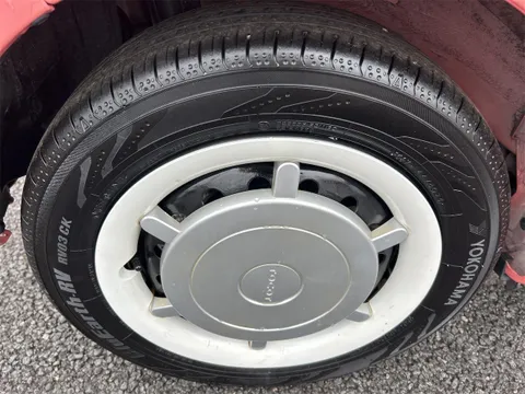Daihatsu Mira Tocot