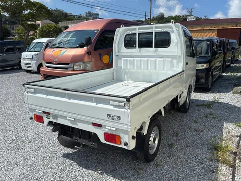 Suzuki Carry Track