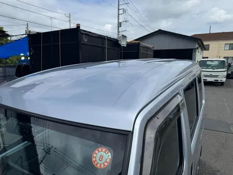 Mitsubishi Minicab Van