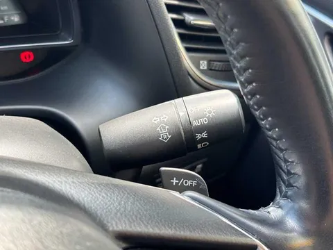 Mazda Axela Sport