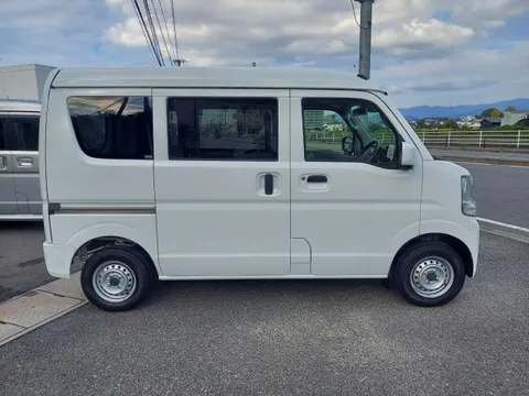 Nissan Clipper