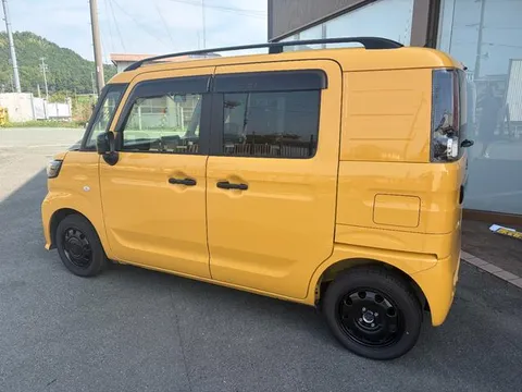 Suzuki Spacia Base