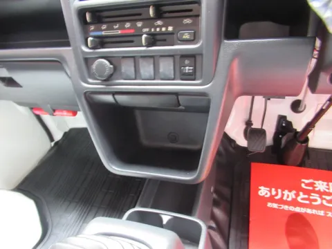 Mazda Scrum Truck
