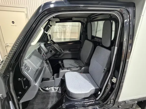 Suzuki Carry Track
