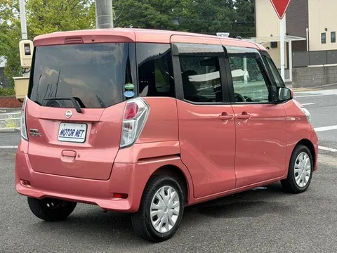 Nissan Dayz Roox
