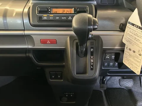 Suzuki Spacia Gear