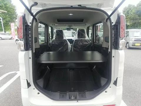 Suzuki Spacia Base