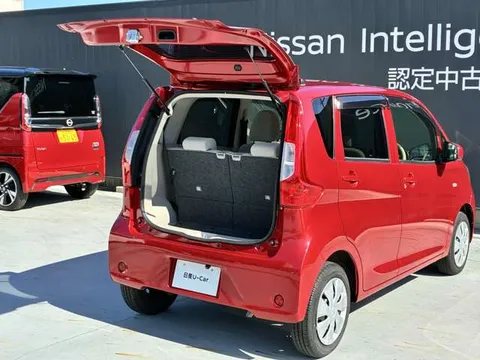 Mitsubishi eK Wagon