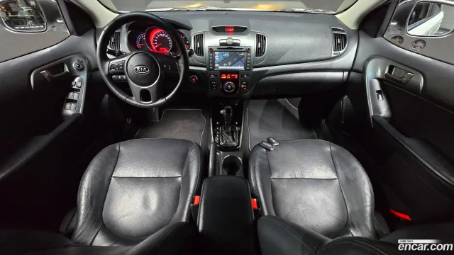 Kia Cerato (Forte)