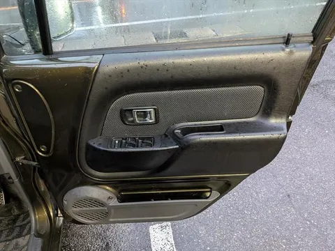 Daihatsu Naked