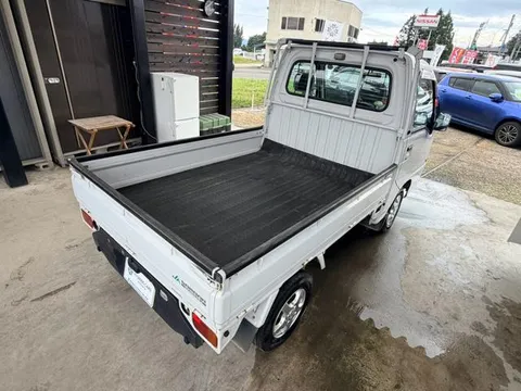 Subaru Sambar Truck