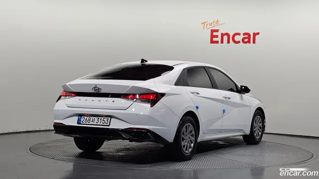 Hyundai Elantra (Avante)