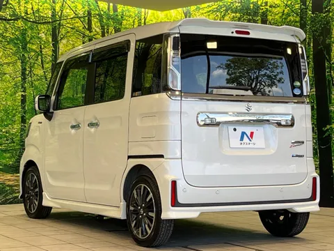Suzuki Spacia Custom