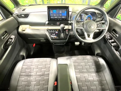 Mitsubishi Delica Mini