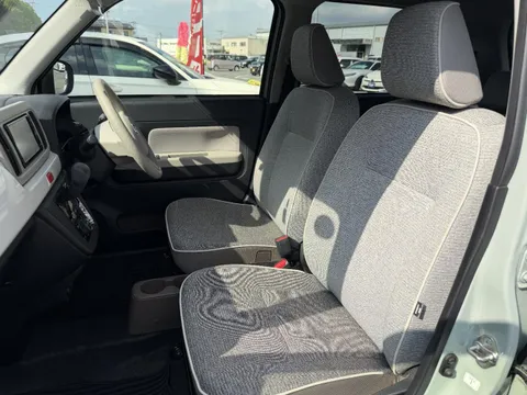 Daihatsu Mira Tocot