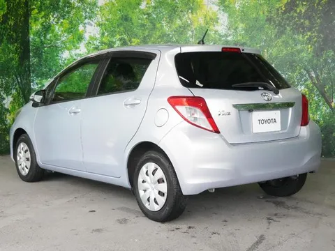 Toyota Yaris (Vitz)