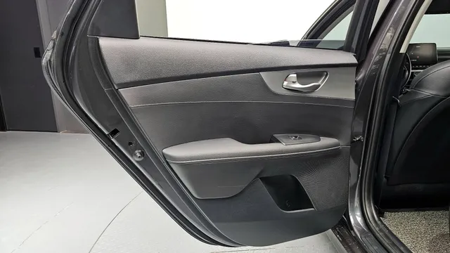 Kia Cerato (K3)