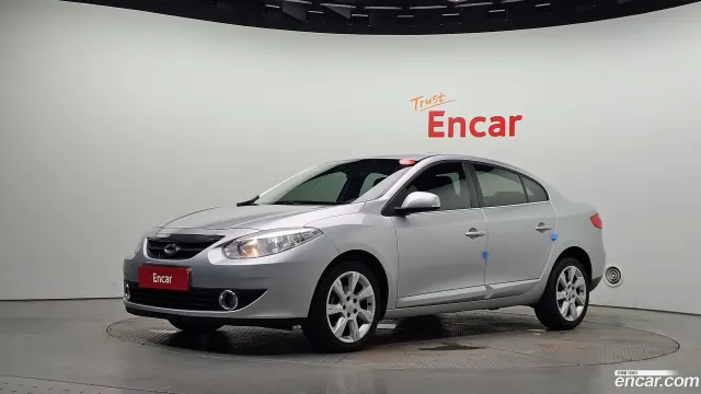 Renault SM3