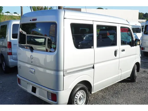 Nissan Clipper