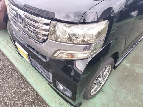 Honda N-BOX Custom