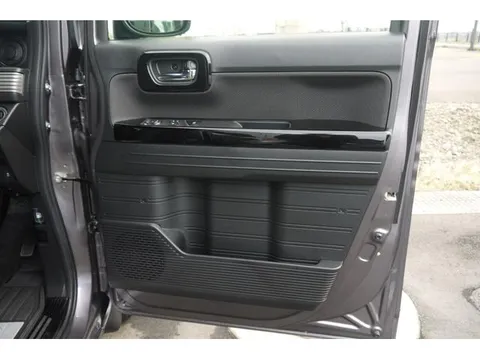 Honda N-VAN Plus Style