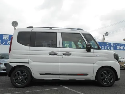 Suzuki Spacia Gear