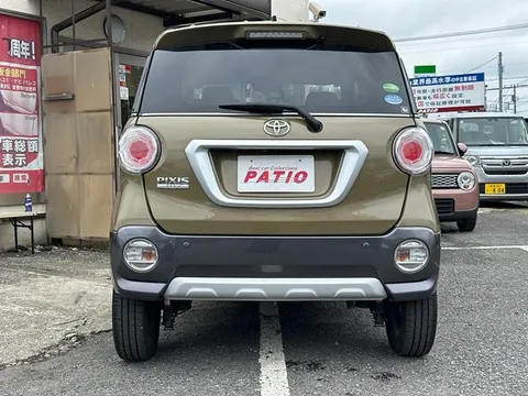 Toyota Pixis Joy
