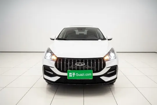 Chery Arrizo 5