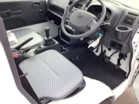 Nissan Clipper Truck