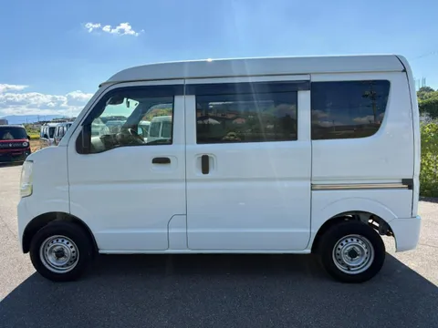 Nissan Clipper