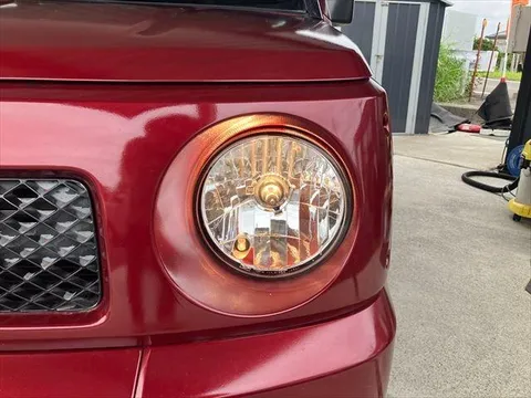 Daihatsu Naked