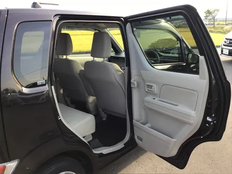 Mazda Flair