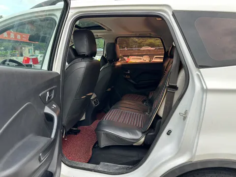 BAIC S3