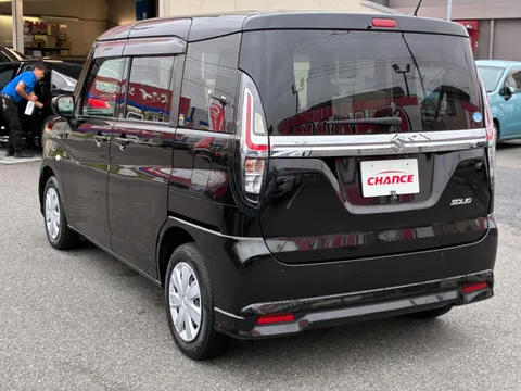 Suzuki Solio