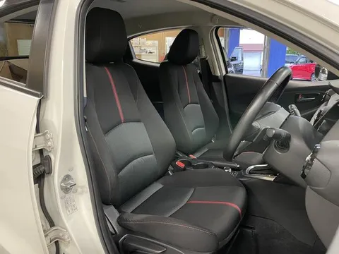 Mazda Mazda2 (Demio)