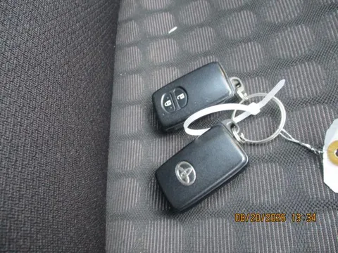 Toyota iQ